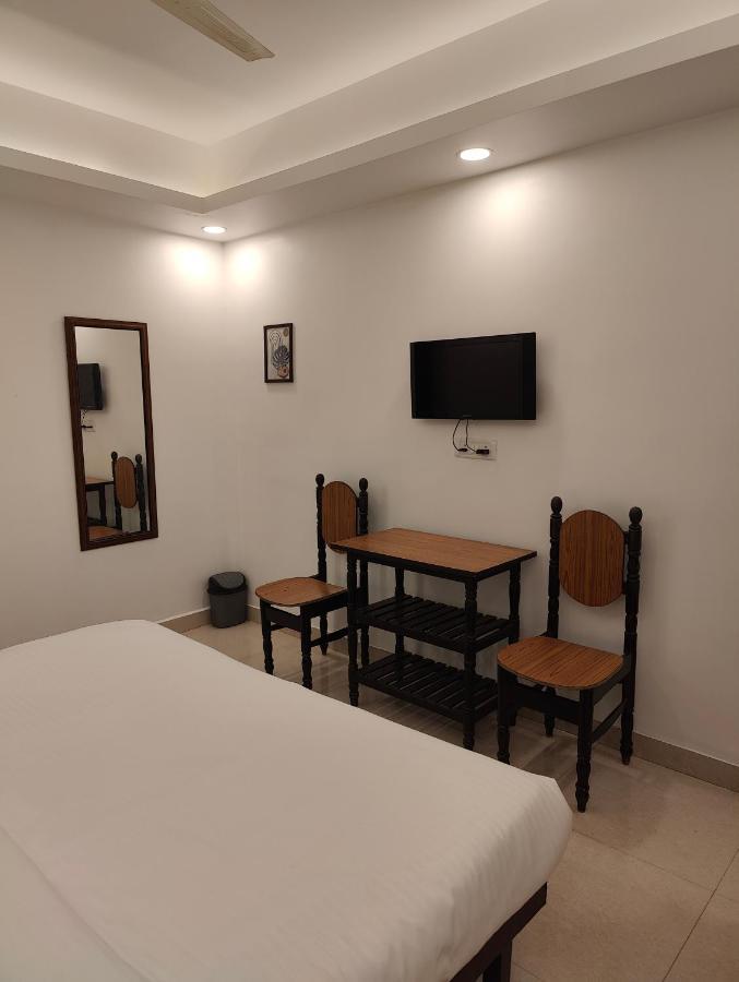 Riomarbr Bed & Breakfast Panaji Luaran gambar